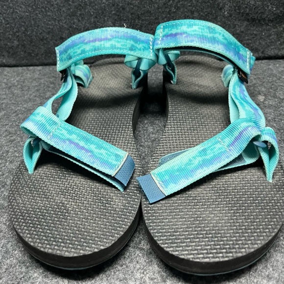 Teva Original Universal Tie-Dye Women's US Size 6 Blue Sandals Strappy Shoes - Picture 1 of 7